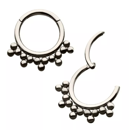 Titanium 5 Cluster Trio Beads Clicker