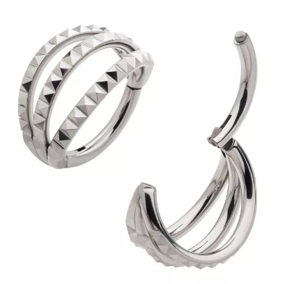 Titanium Triple Fan Out Pyramid Design Clicker